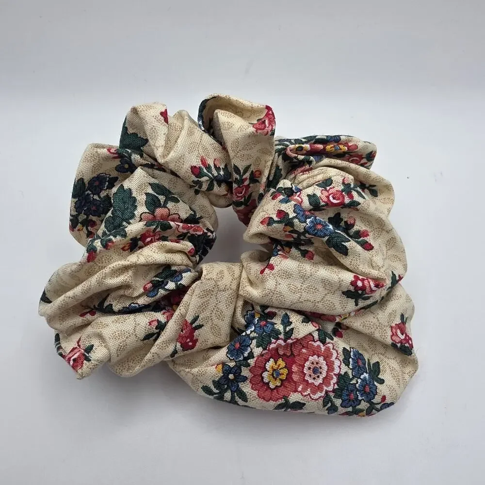 Vintage Vera Bradley Hair Accessories Lot Scrunchies Bow Barrettes Floral Retire